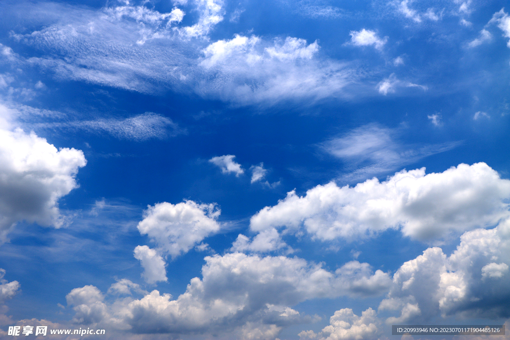 蓝天白云