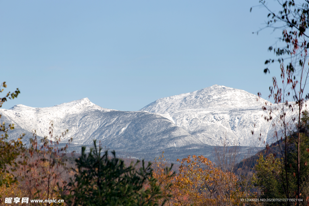 雪山
