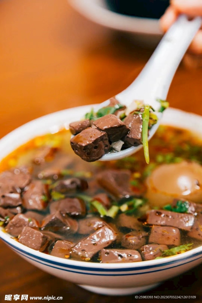 鸭血粉丝汤
