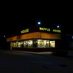 夜晚的店铺