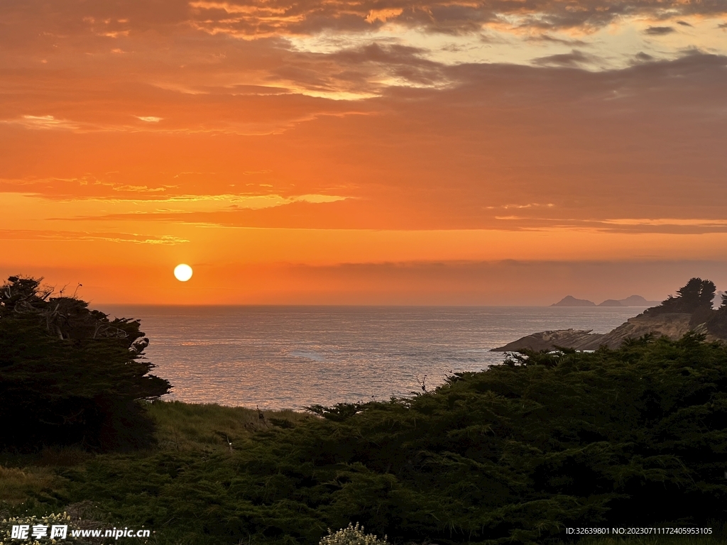 海面夕阳