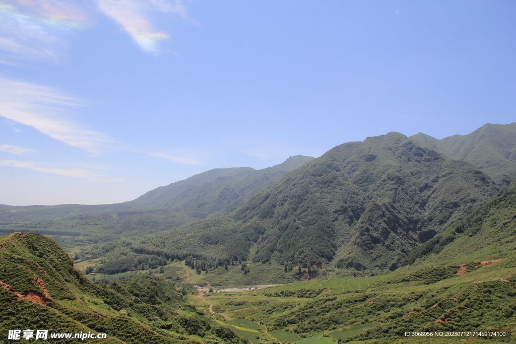 夏日山间