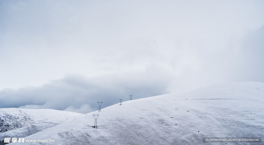 雪山