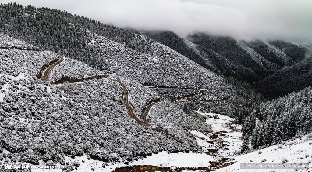 雪山