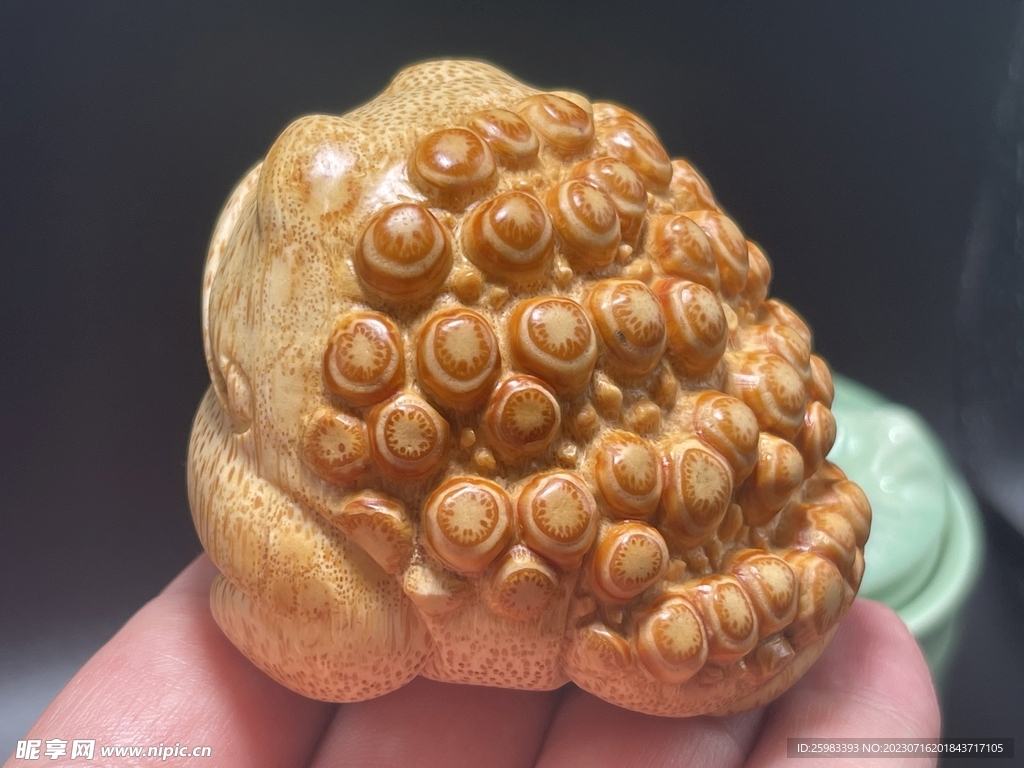 核桃雕刻