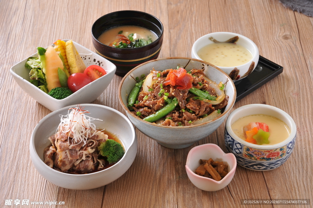 照烧牛肉定食