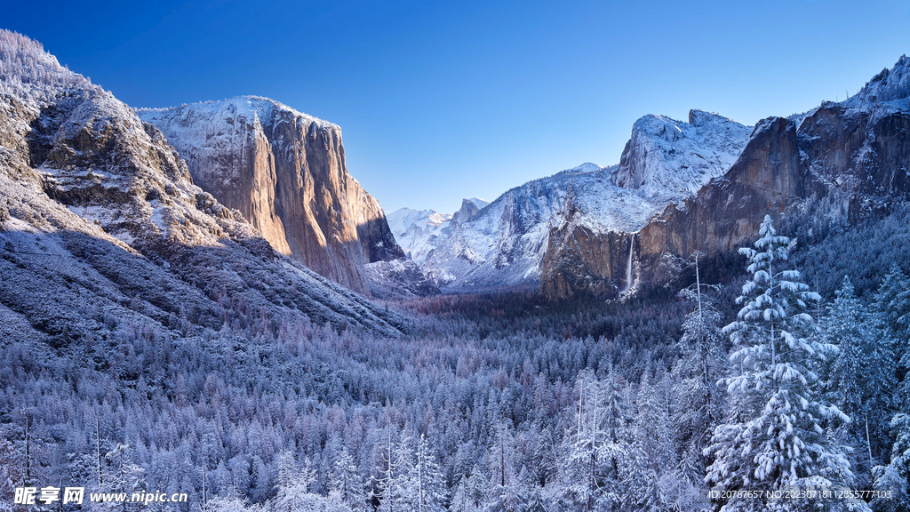 雪山