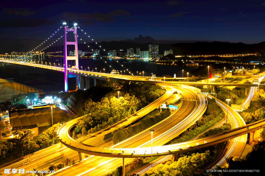 城市桥梁夜景