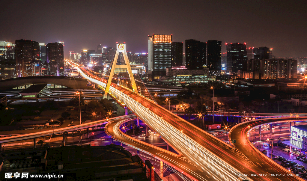 成都高架桥夜景