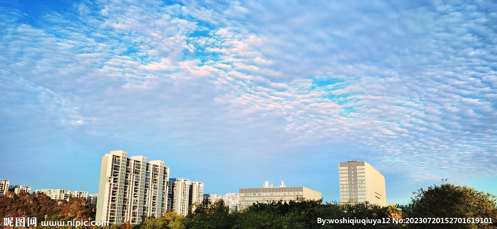 天空