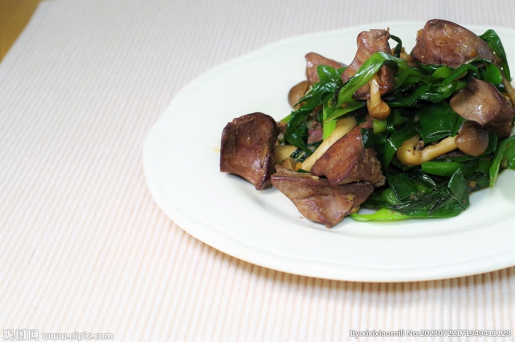 鸡肝炒菜