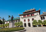 厦门大学校史馆陈嘉庚雕像