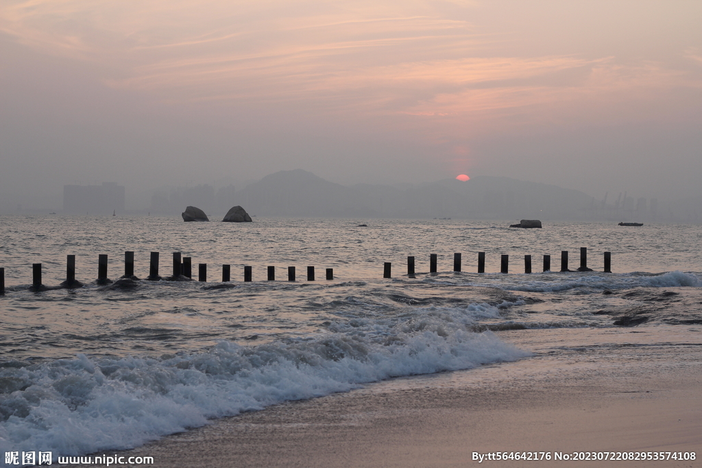 厦门的海浪和阳光