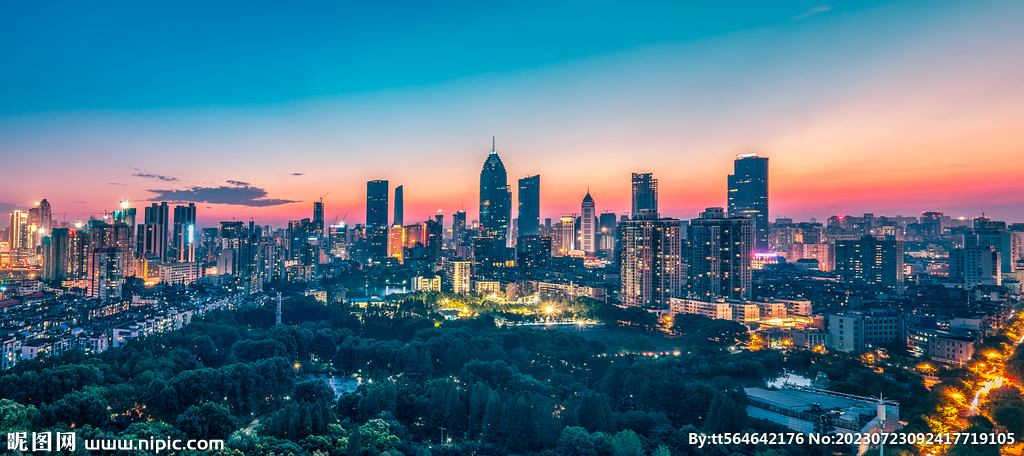 武汉城市夜景金融街全景