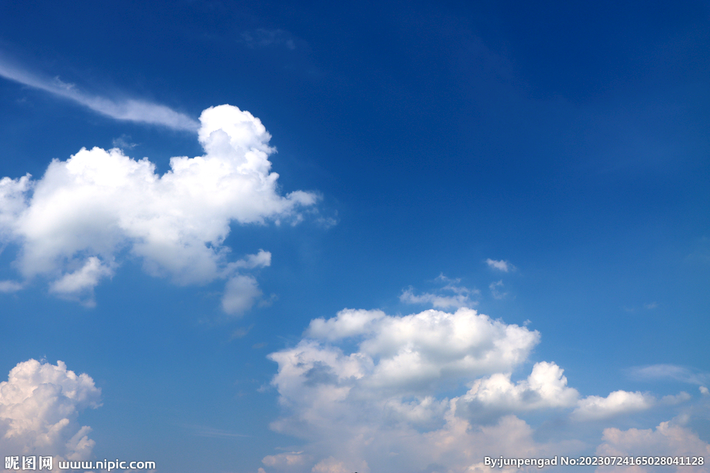蓝天白云