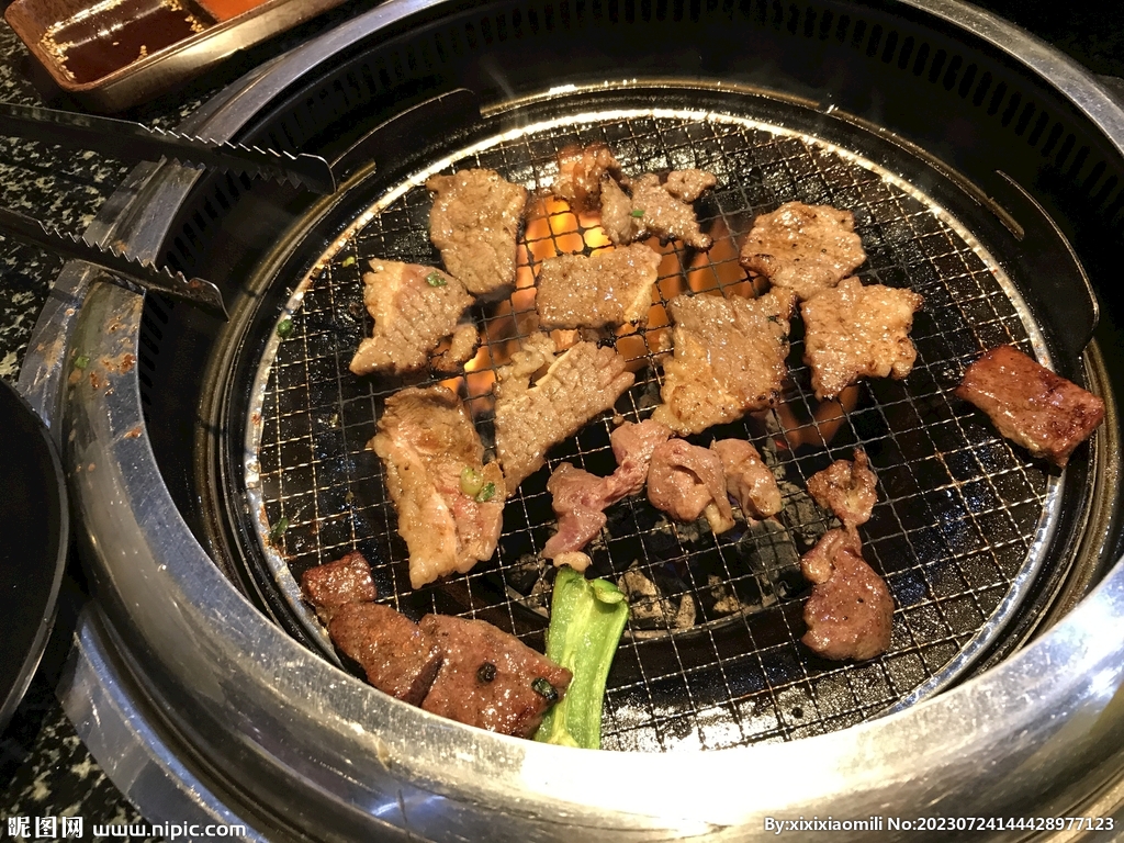 牛肉烤肉美食