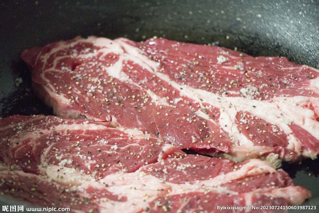 新鲜牛肉食材