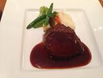酱汁牛肉美食