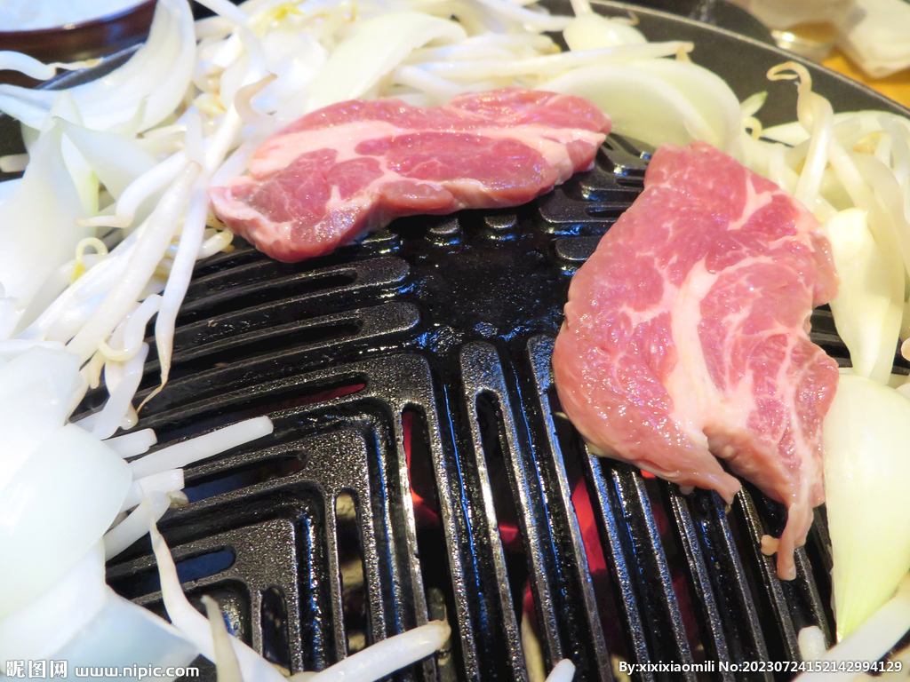 新鲜牛肉食材