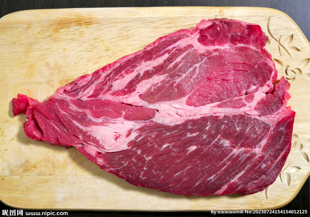 新鲜牛肉食材