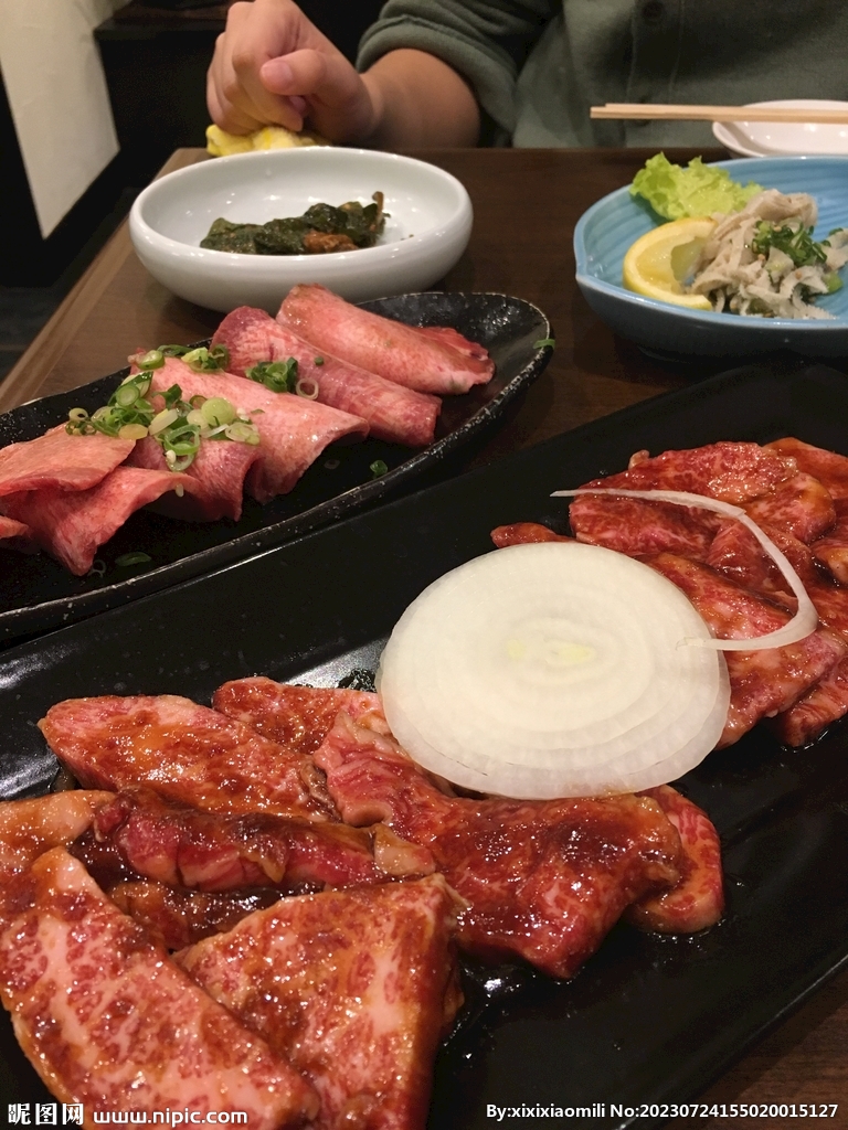 牛肉烤肉美食