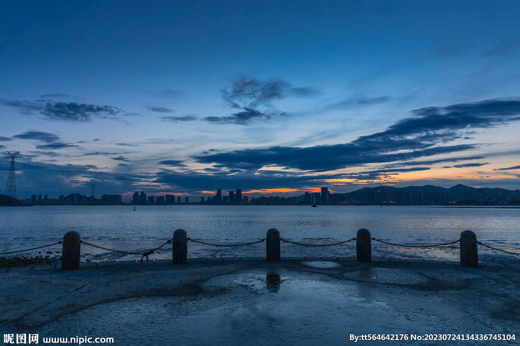 厦门海湾夜景