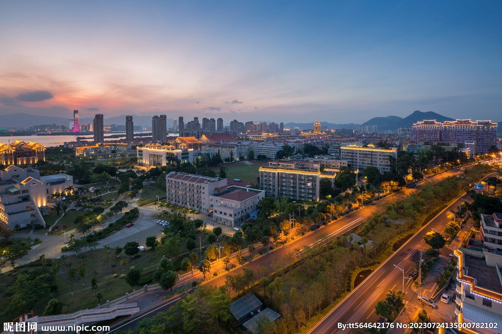 厦门集美大道夜景