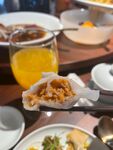 咬了一口的海胆饺子展示