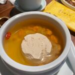 海胆豆腐汤
