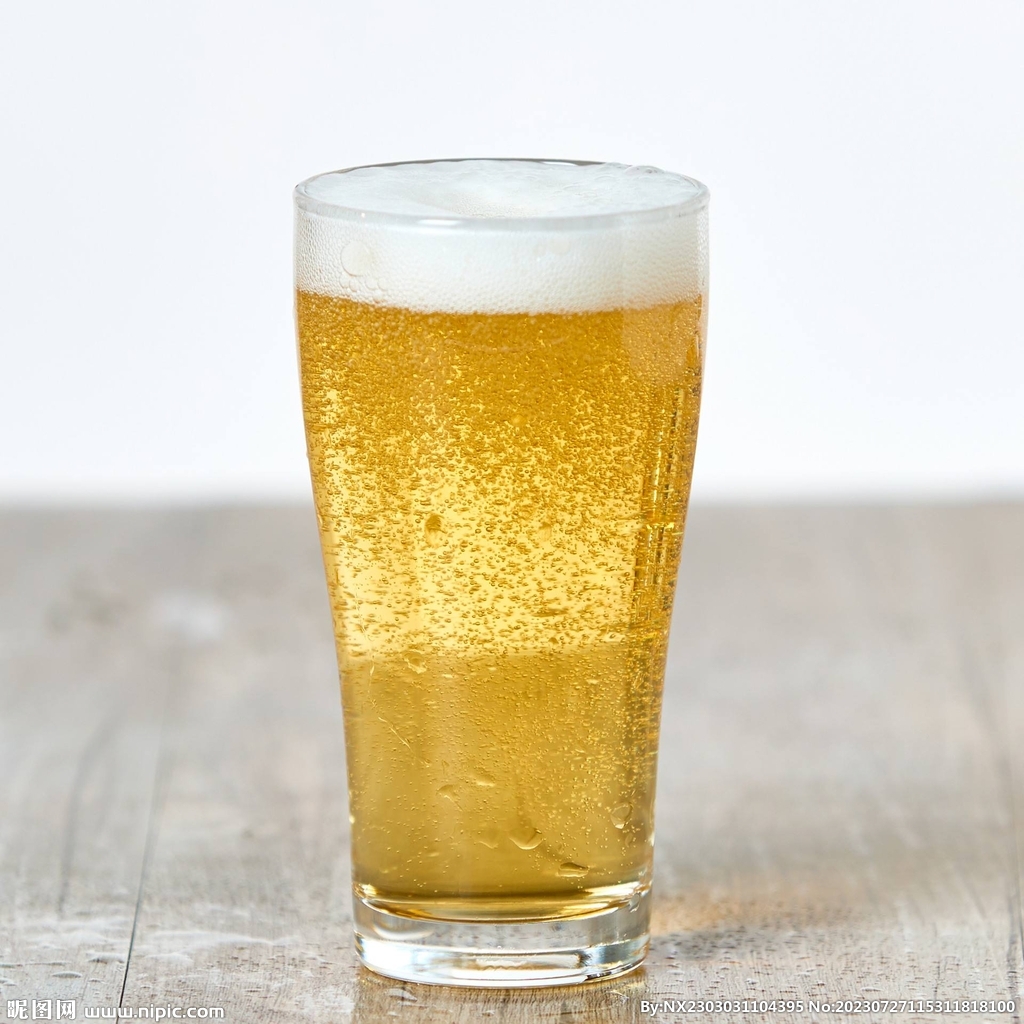 啤酒