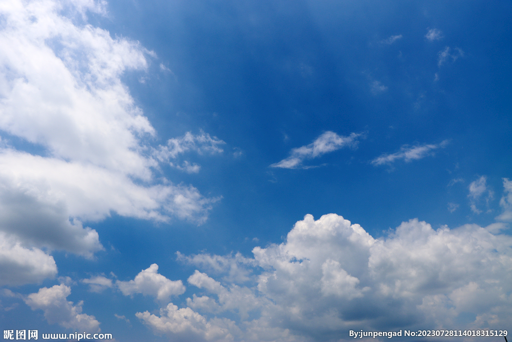 蓝天白云