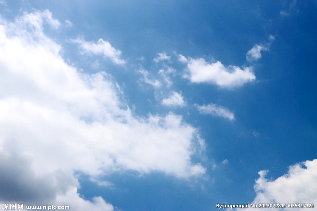 蓝天白云