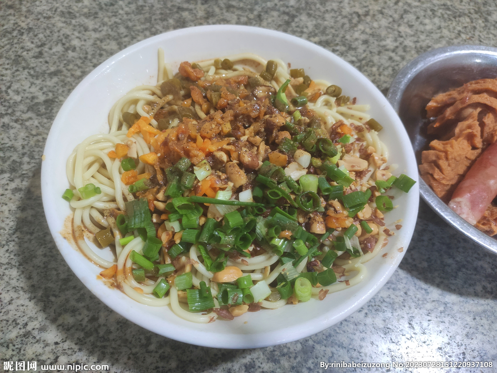 武汉热干面