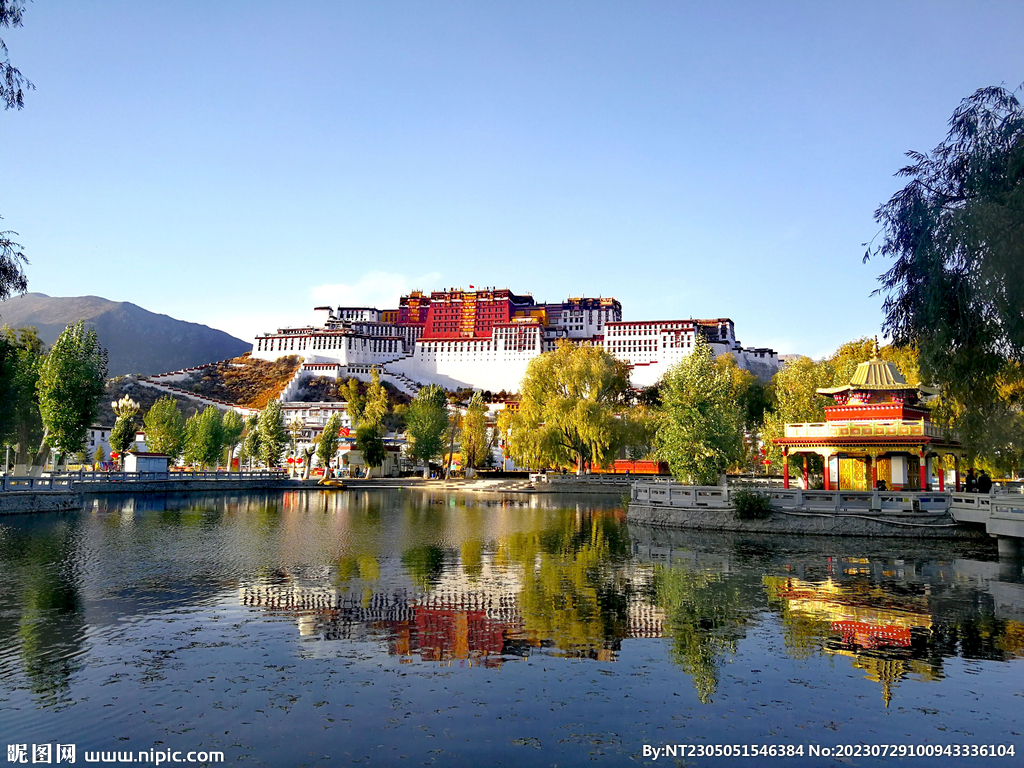 布达拉宫旅游