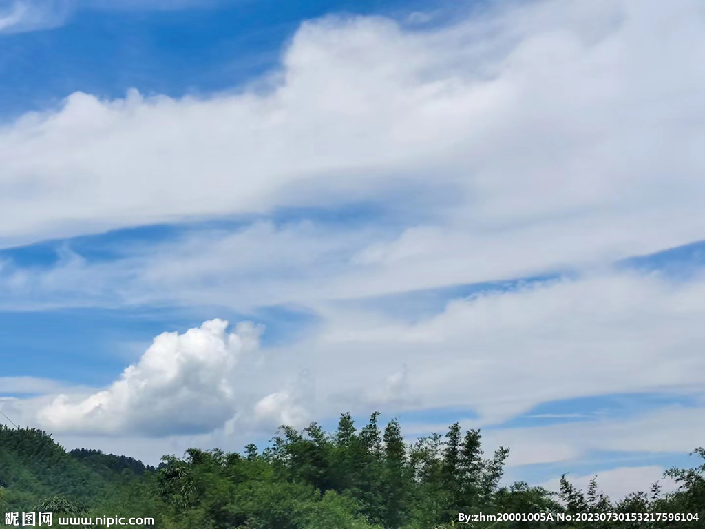 天空  