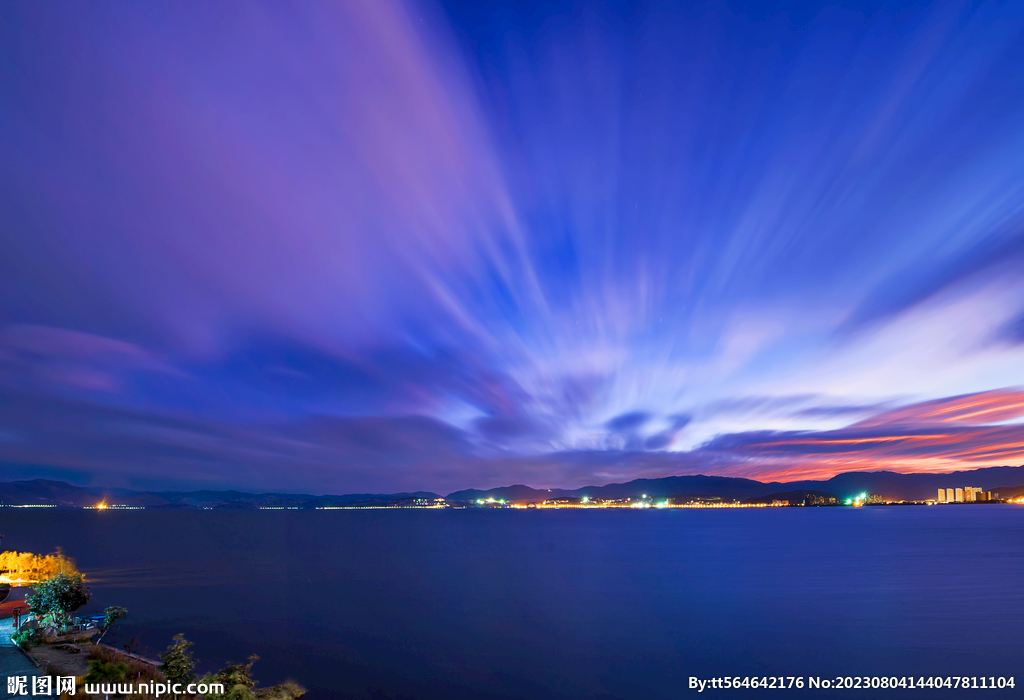 洱海晨曦