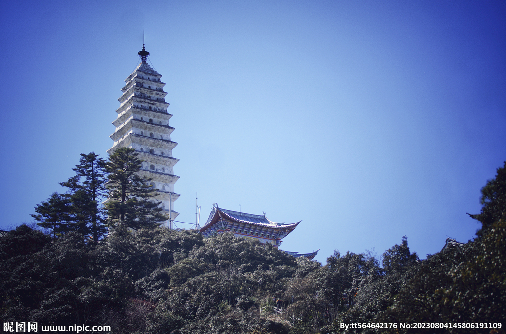 云南大理宾川鸡足山楞严塔