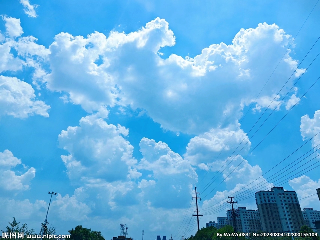 蓝天白云
