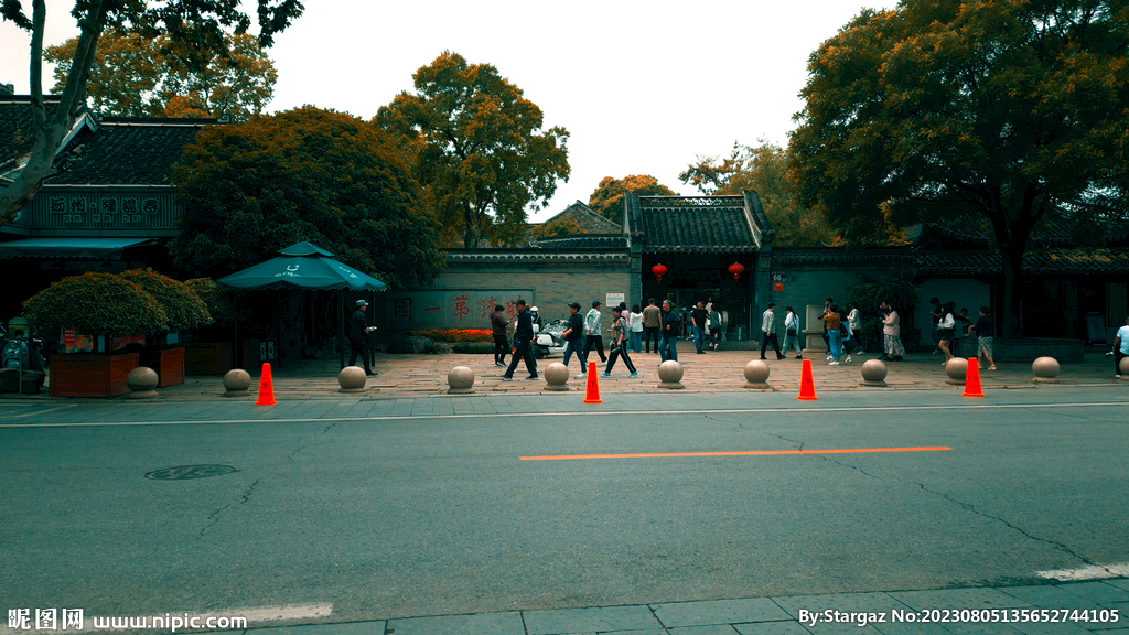 徐凝门大街荷园大门