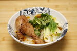 香辣鸡腿面