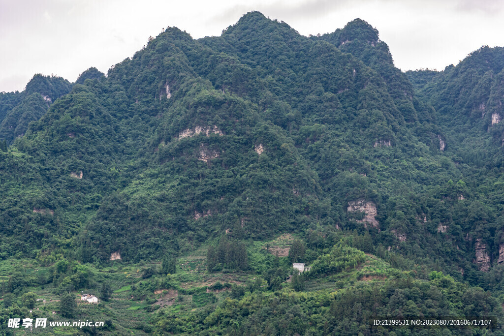 笔架山