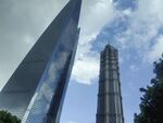 仰视建筑