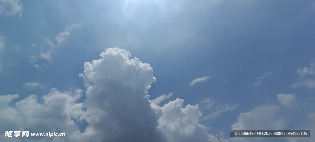 天空
