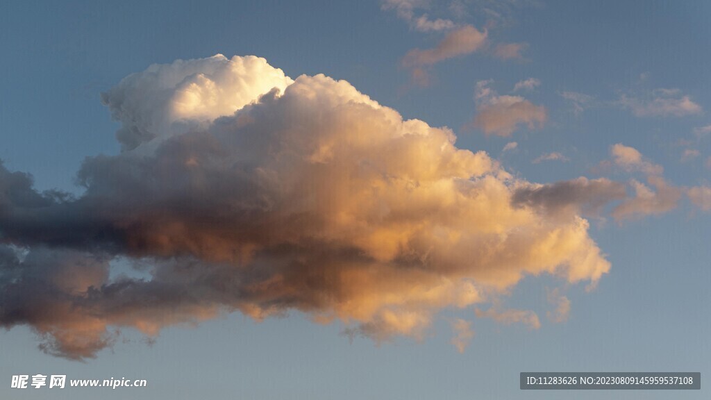 夕阳天空