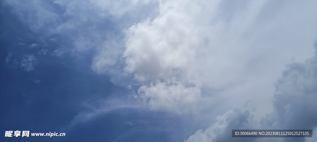 天空