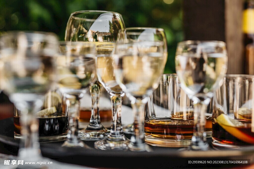 酒杯
