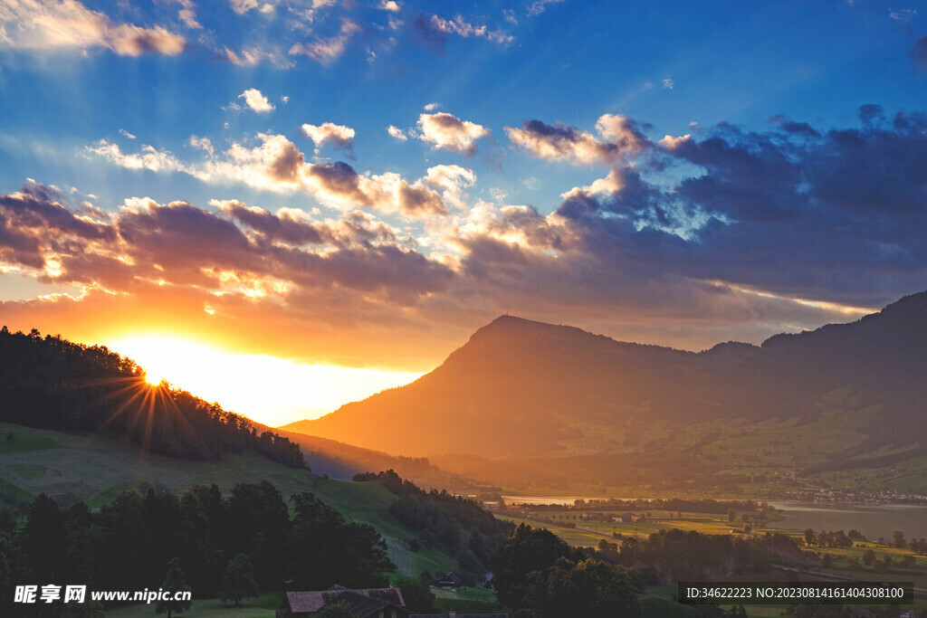 山村夕阳