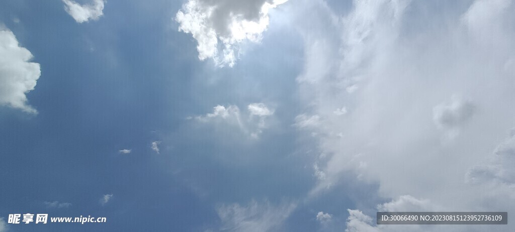天空