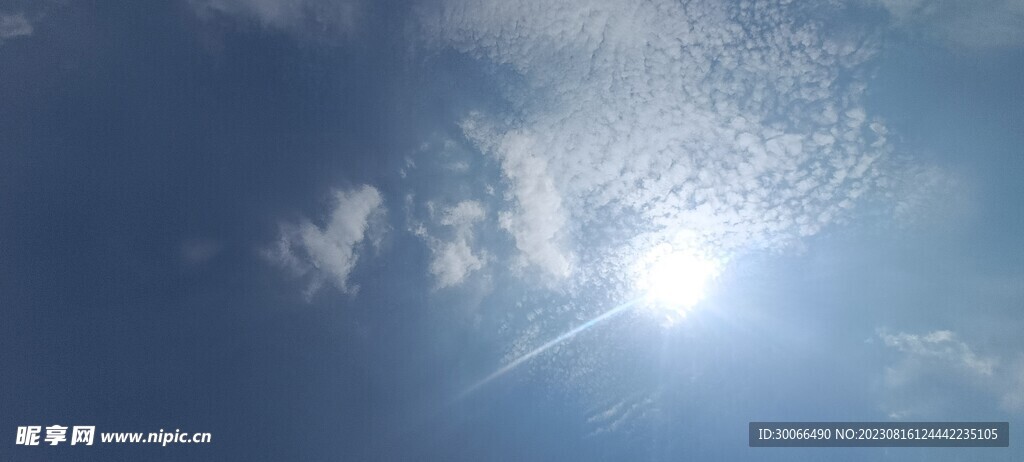 天空
