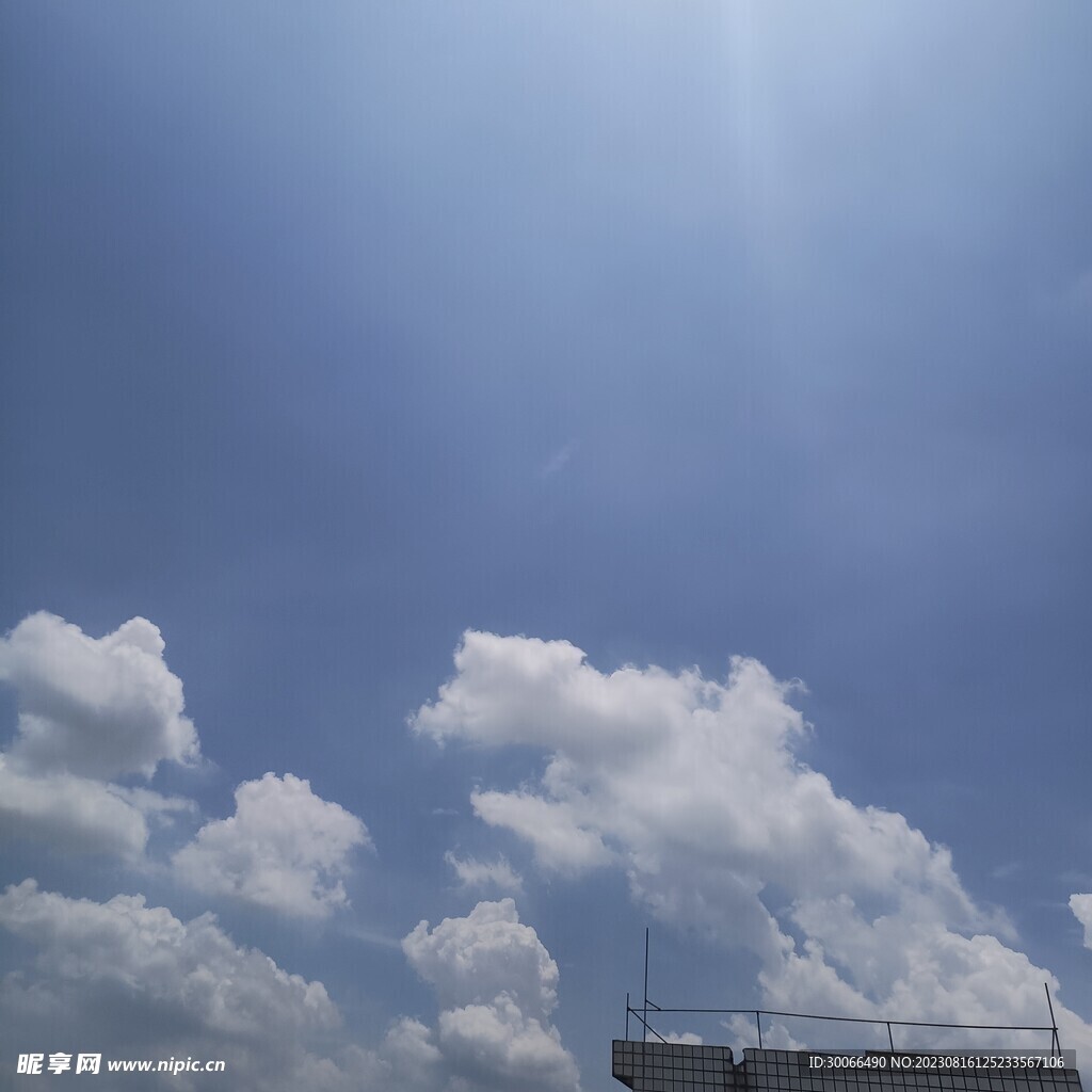 天空